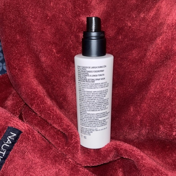 MAC Cosmetics Fix+ Stay Over Setting Spray - White and Pink - Picture 4 of 5